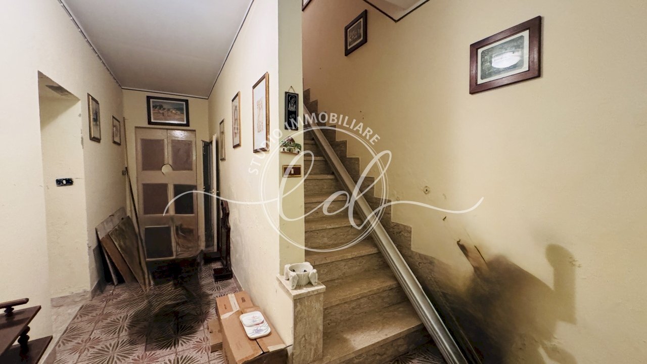 IMG_3936.jpg - Townhouse Seravezza - photo 1