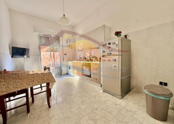 c2b5b89d-1764-4f9e-8a14-7a8f92191f11.jpeg - Casa indipendente Via Luigi Maria Monti, Siracusa - foto 13