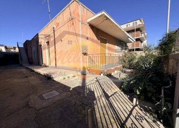 d858c05a-9b1c-4d88-98cb-5f21c7caa184.jpeg - Casa indipendente Via Luigi Maria Monti, Siracusa - foto 16