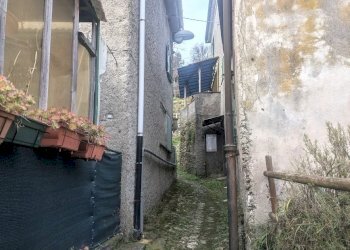 crosa di accesso - Appartamento Via Fiume 187, Mignanego - foto 26