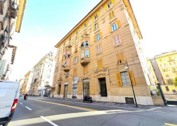 STABILE.jpg - Locale Commerciale Via Giovanni Tommaso Invrea 46, Genova (zona Foce) - foto 18