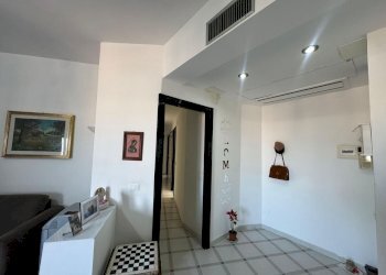 a2799cd4-0528-4928-99ad-f131deef8f75.jpg - Apartment Via dell'Orsa Minore, Palermo - photo 3
