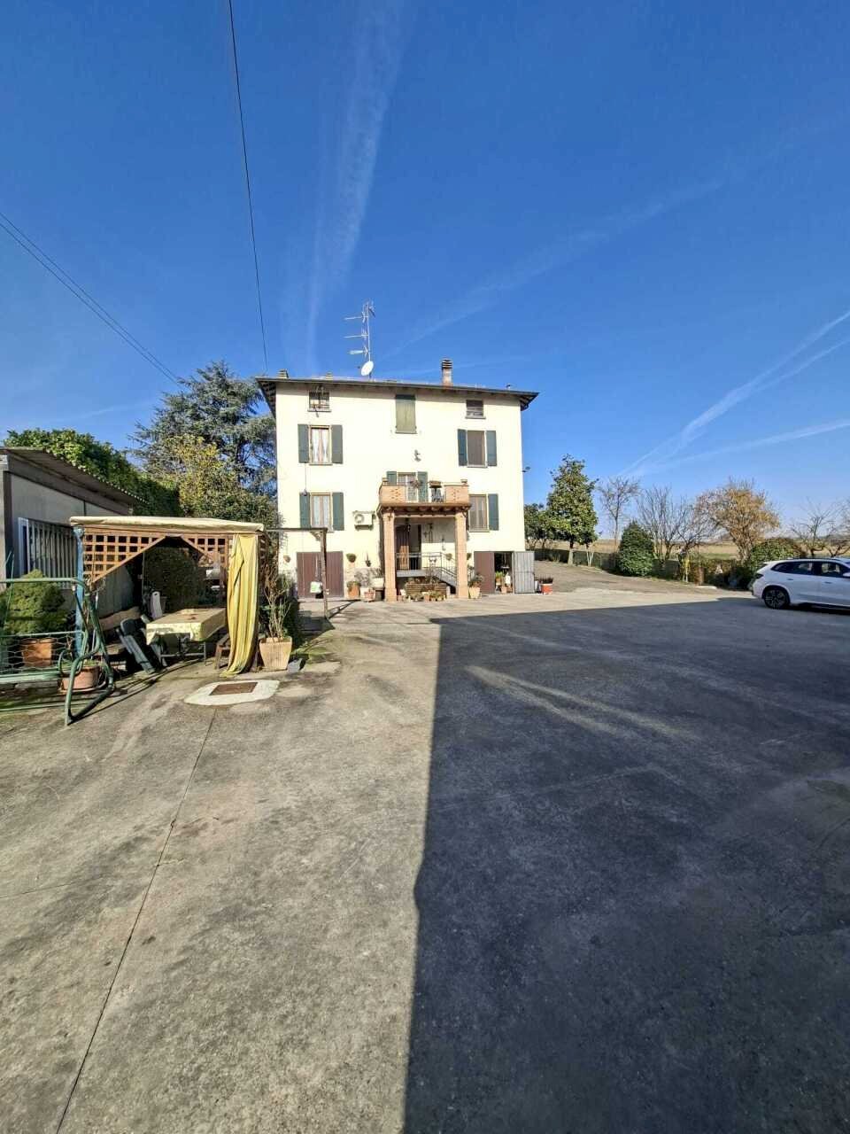 WhatsApp Image 2026-02-23 at 11.22.43.jpeg - Independent house Salsomaggiore Terme - photo 2