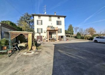 WhatsApp Image 2026-02-23 at 11.22.43.jpeg - Independent house Salsomaggiore Terme - photo 2