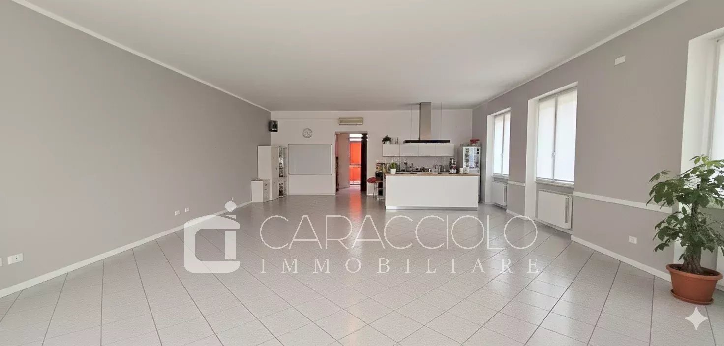 Commercial Premises Olbia - photo 1