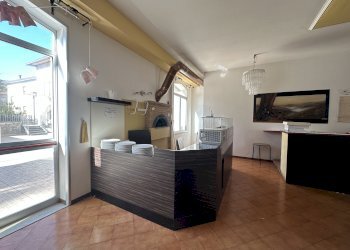 Sala - Albergo - Struttura ricettiva via Montanara, 414 A, Imola - foto 11