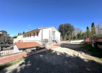 Esterno - Albergo - Struttura ricettiva via Montanara, 414 A, Imola - foto 35