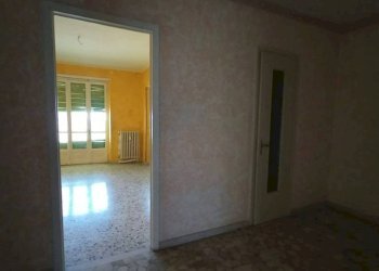 Two-room apartment Cumiana - photo 8