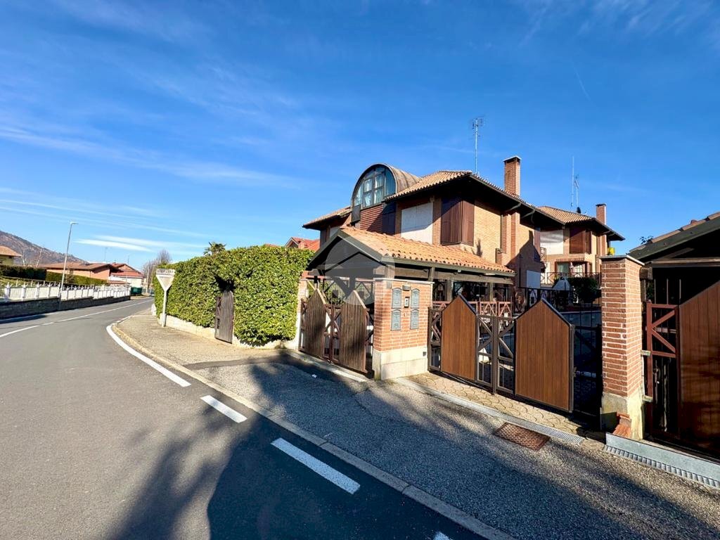 Porzione di casa Vicolo Chianale, Rosta - foto 1