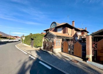 Portion of a house Vicolo Chianale, Rosta - photo 1