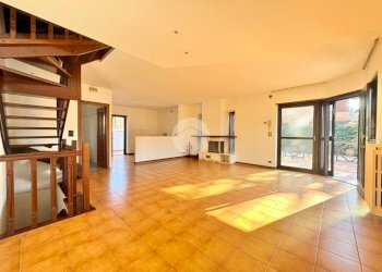 Portion of a house Vicolo Chianale, Rosta - photo 10