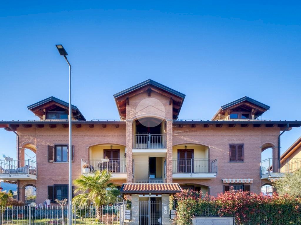 Three-room apartment Via ilaria alpi, Pianezza - photo 1