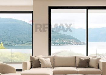 One-room apartment Via Vittorio Veneto, 48/50 
 Sale Marasino, Sale Marasino - photo 11
