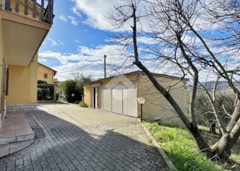 Villa Via farneto, Montelabbate - foto 32