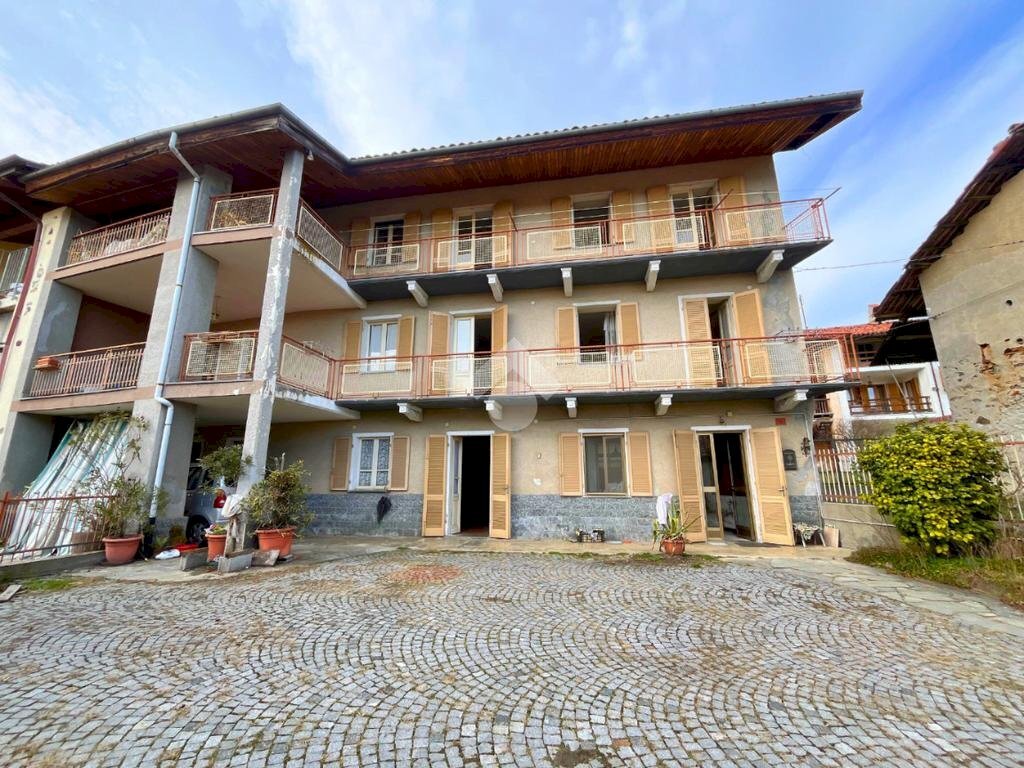 Semi-detached house Vicolo Canton Marta, Castellamonte - photo 1