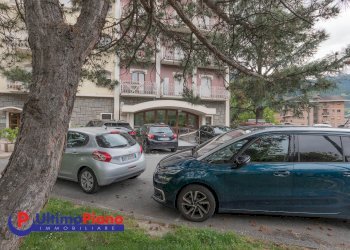 Ufficio Via Duca Degli Abruzzi 4, Aosta - foto 4