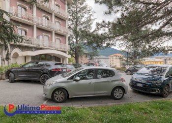 Ufficio Via Duca Degli Abruzzi 4, Aosta - foto 5