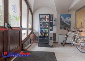 Ufficio Via Duca Degli Abruzzi 4, Aosta - foto 9