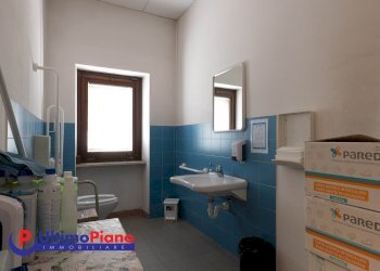 Ufficio Via Duca Degli Abruzzi 4, Aosta - foto 16