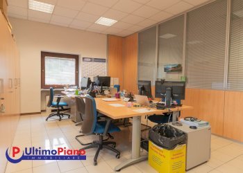 Ufficio Via Duca Degli Abruzzi 4, Aosta - foto 21