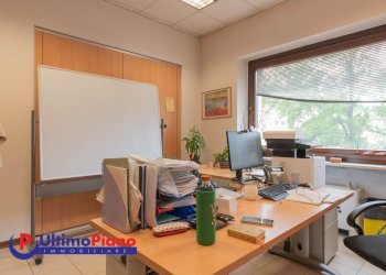 Ufficio Via Duca Degli Abruzzi 4, Aosta - foto 25