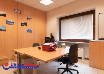 Ufficio Via Duca Degli Abruzzi 4, Aosta - foto 27