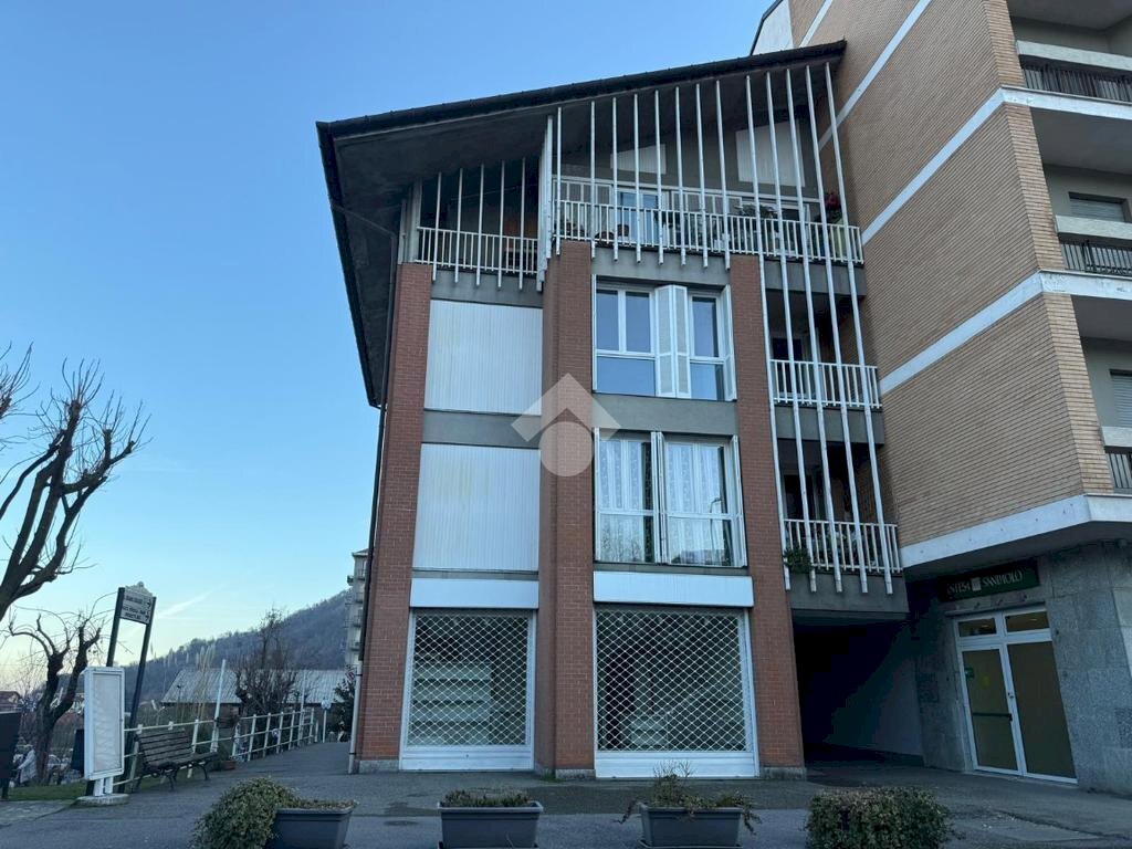 Quadrilocale Via Roma, Lanzo Torinese - foto 2