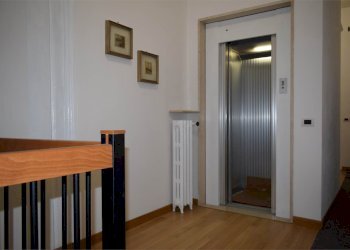 Quadrilocale - via OBERDAN, SNC, Verona (zona Centro Storico) - foto 4