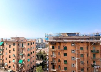 Quadrilocale Via L. Calda, Genova (zona Borzoli) - foto 1