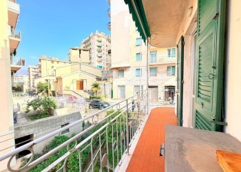 Quadrilocale Via L. Calda, Genova (zona Borzoli) - foto 7