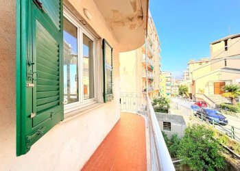 Quadrilocale Via L. Calda, Genova (zona Borzoli) - foto 10