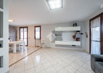 Quadrilocale Via Caduti in Missione di Pace, Reggio nell'Emilia - foto 10