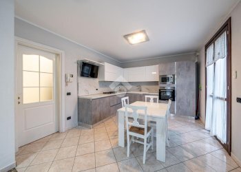 Quadrilocale Via Caduti in Missione di Pace, Reggio nell'Emilia - foto 16