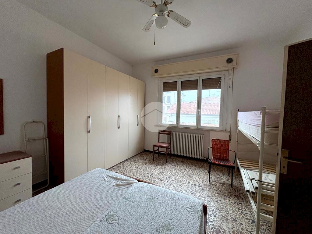 Three-room apartment Viale Edmondo De Amicis, Rimini - photo 1
