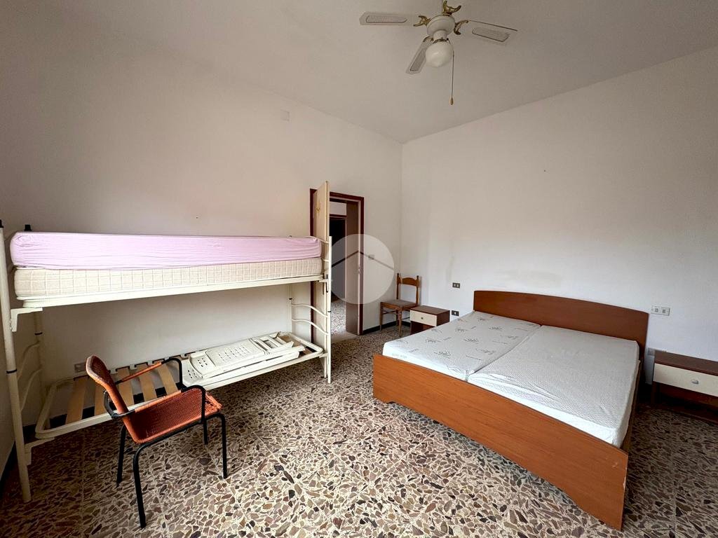 Three-room apartment Viale Edmondo De Amicis, Rimini - photo 2