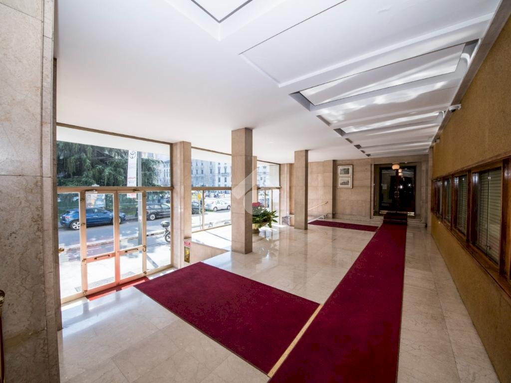 Appartamento Piazza del Tricolore, Milano - foto 1