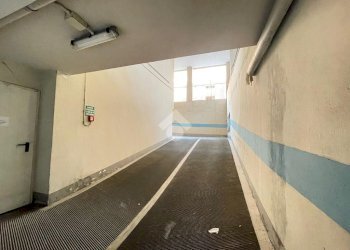 Box Via Lario, Milano (zona Isola) - foto 5