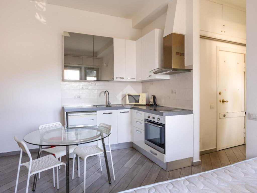 One-room apartment Viale Sarca, Milano - photo 1