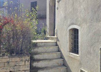 Foto 3 - Casa semi indipendente Piazza del popolo
 
9, Montemarano - foto 3