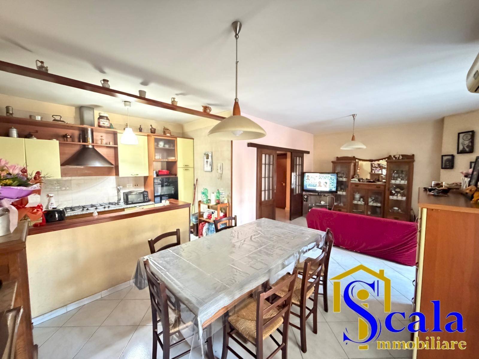 Foto 2 - Apartment VIA EUGENIO DELLA VALLE, Santa Maria Capua Vetere - photo 2