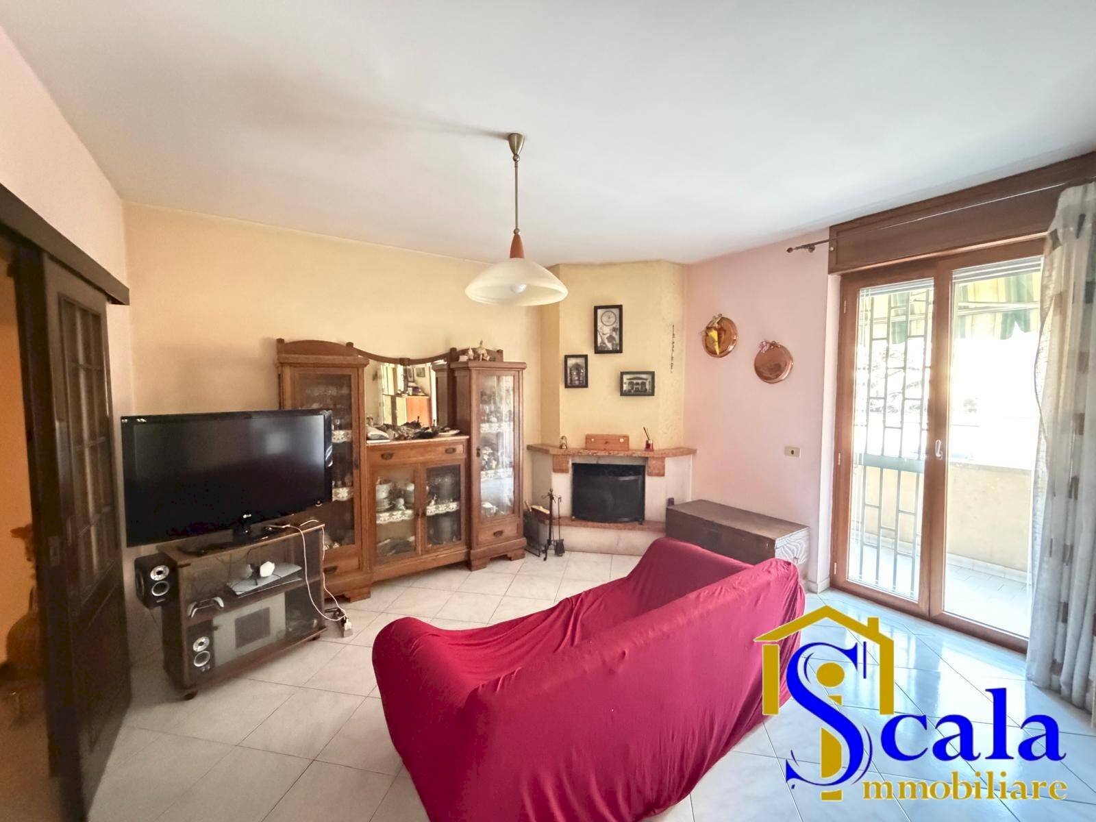 Foto 3 - Apartment VIA EUGENIO DELLA VALLE, Santa Maria Capua Vetere - photo 3