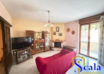 Foto 3 - Apartment VIA EUGENIO DELLA VALLE, Santa Maria Capua Vetere - photo 3