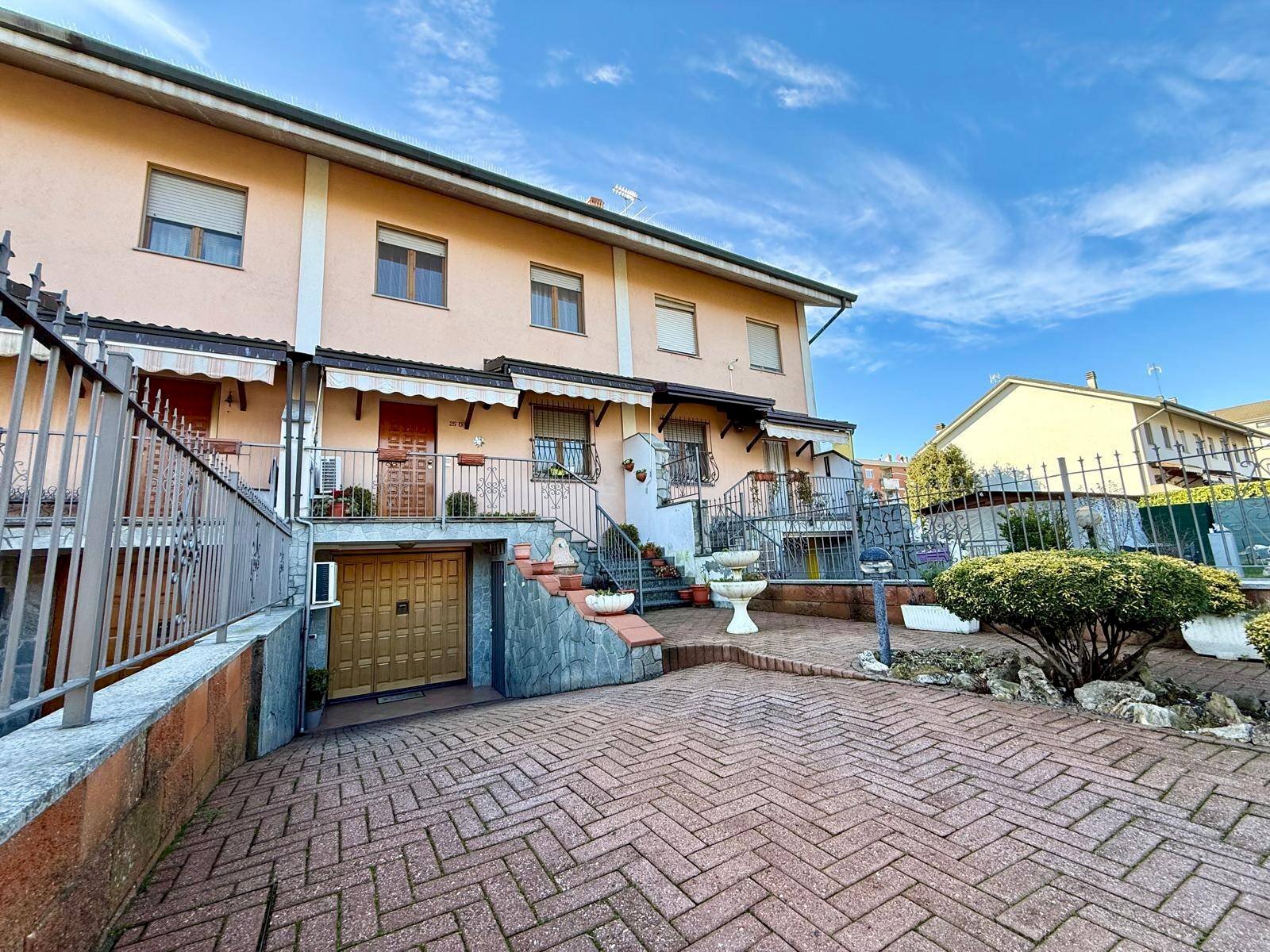 Foto 1 - Villa a Schiera Alessandria - foto 1