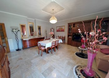 Foto 1 - Quadrilocale via beata maria dei mattias
 
11, Maenza - foto 1