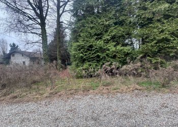 Foto 16 - Terreno edificabile Via Monte Ameno
 
17, Somma Lombardo - foto 16