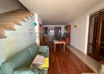 Sala da pranzo - Casa semi indipendente Contrada Laguna
 
16, San Zeno di Montagna - foto 13