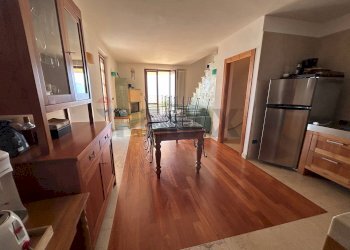 Soggiorno - Casa semi indipendente Contrada Laguna
 
16, San Zeno di Montagna - foto 17