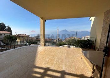 Terrazza - Casa semi indipendente Contrada Laguna
 
16, San Zeno di Montagna - foto 20