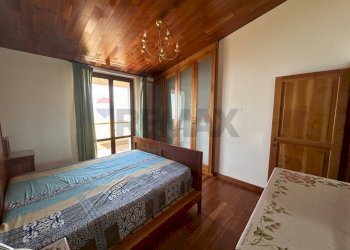 Camera / camera da letto - Casa semi indipendente Contrada Laguna
 
16, San Zeno di Montagna - foto 32