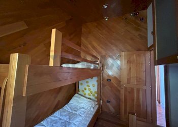 Camera / camera da letto - Casa semi indipendente Contrada Laguna
 
16, San Zeno di Montagna - foto 35